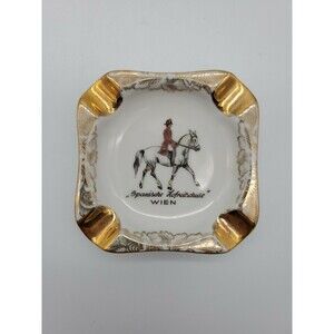 HB Wien Handarbeit Qualitals Porzellan Hassenpflug Ashtray Spanische Hofreitschu